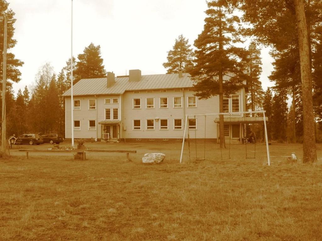 Luonto-Olohuone Hotel Yli-Ii Екстериор снимка