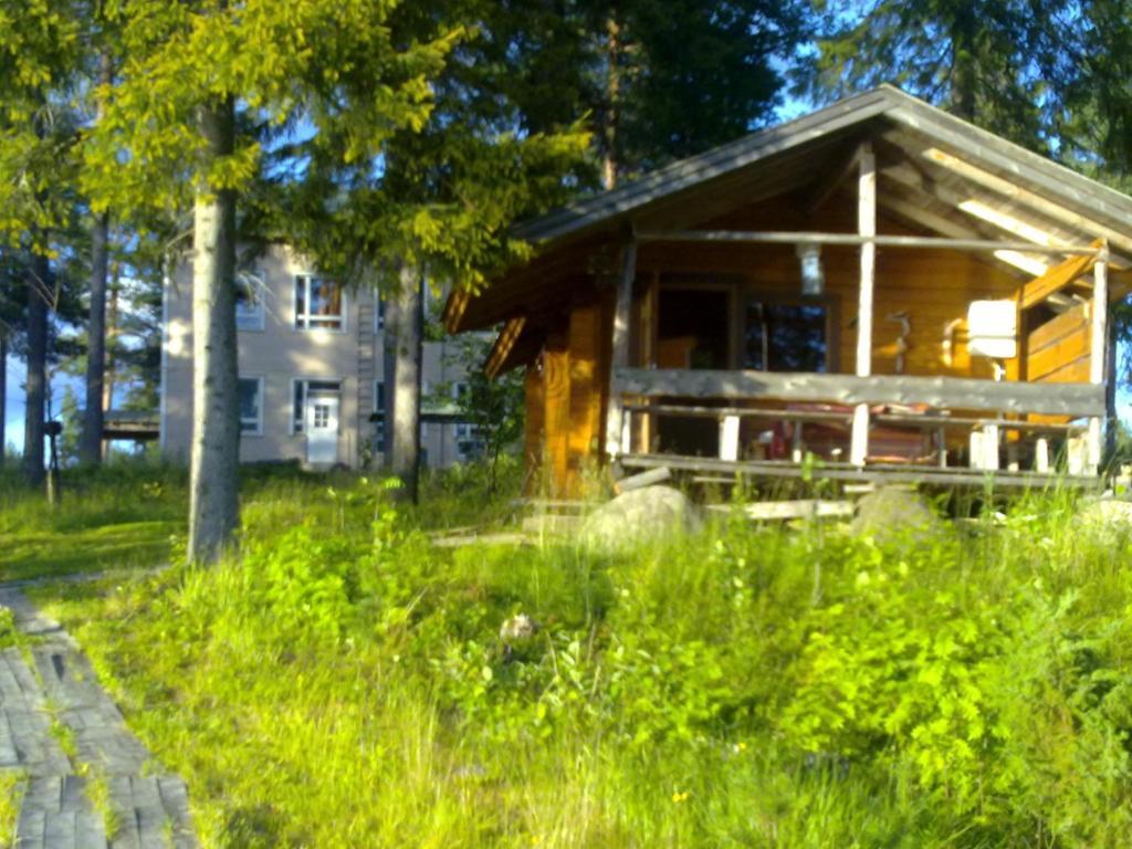 Luonto-Olohuone Hotel Yli-Ii Екстериор снимка