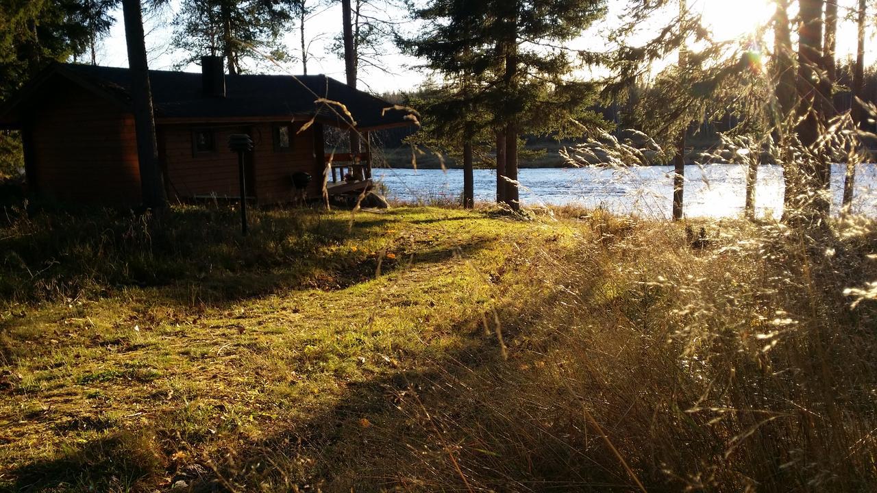 Luonto-Olohuone Hotel Yli-Ii Екстериор снимка