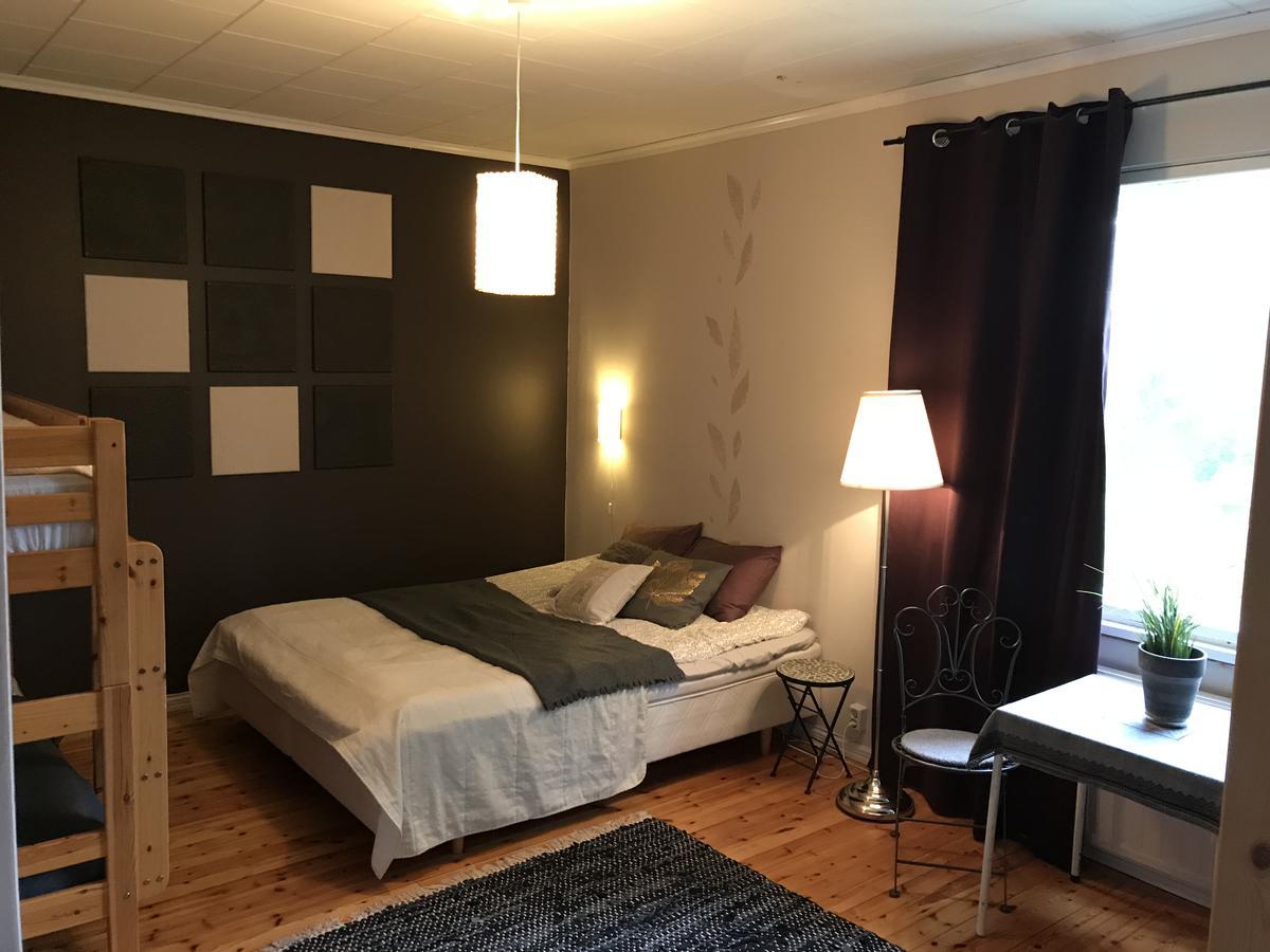 Luonto-Olohuone Hotel Yli-Ii Екстериор снимка